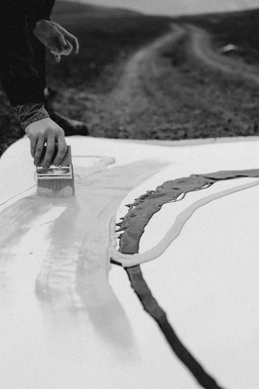 Drawing on a mountain road